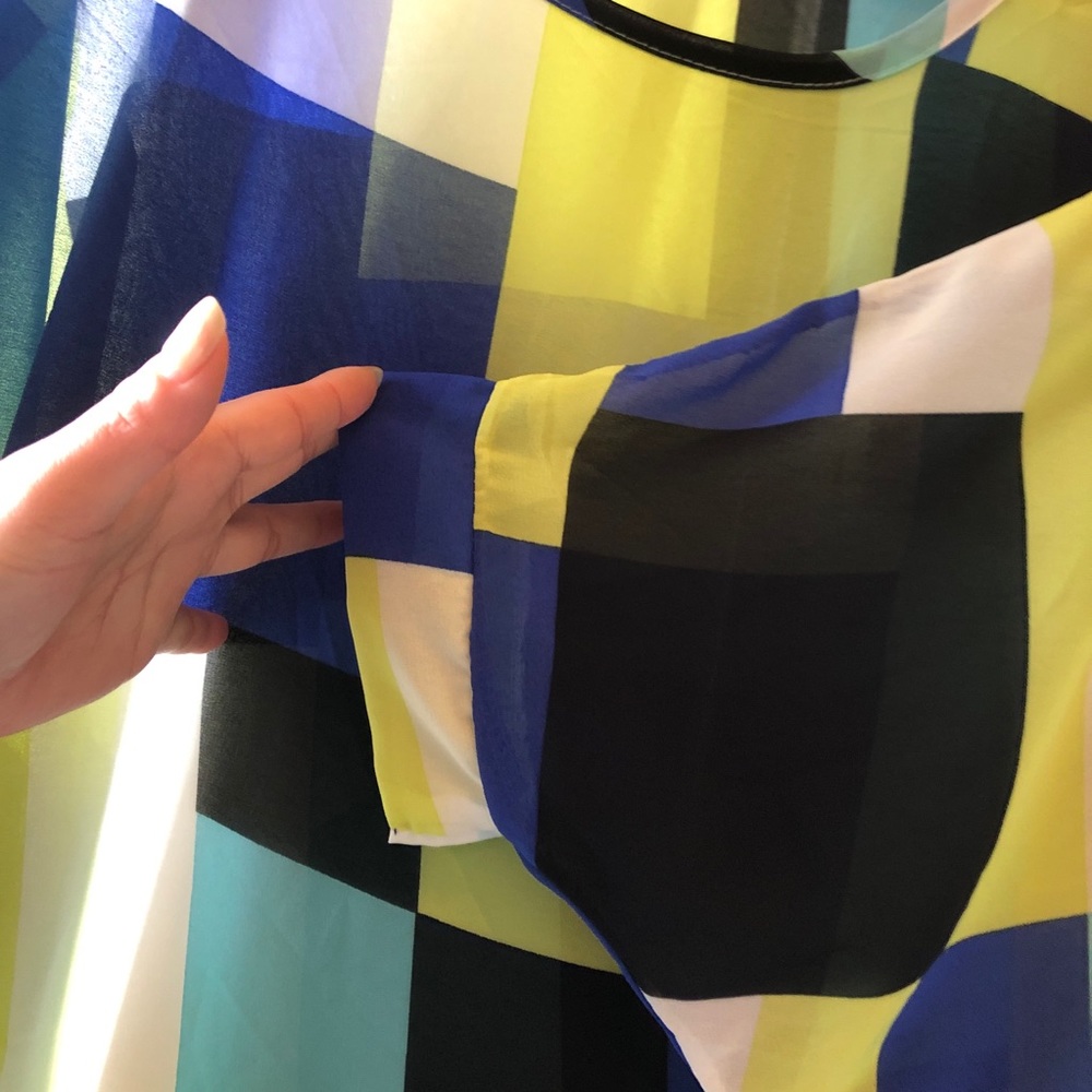Color Block Beach Cover-Up - Picture 3 of 3